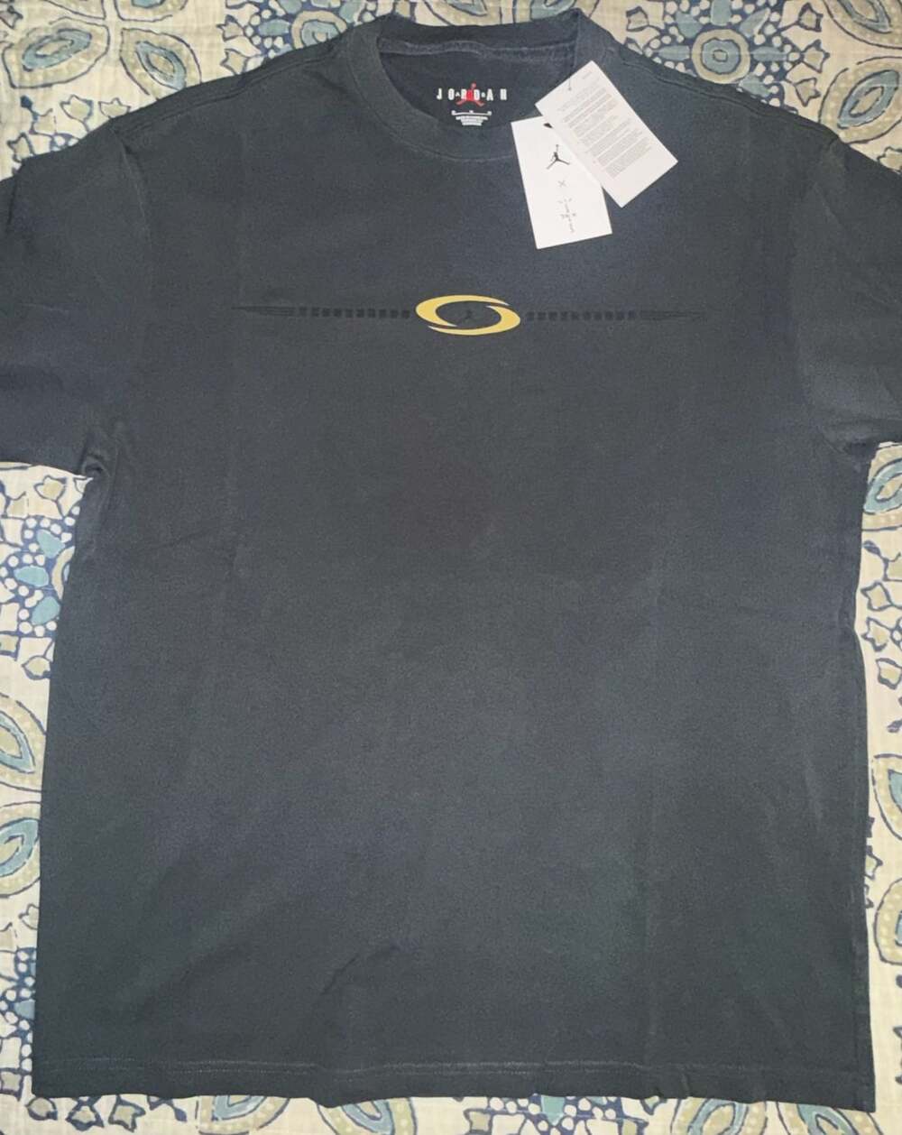 Jordan x Travis Scott Logo T-Shirt Dark Grey (DZ5510-070)
